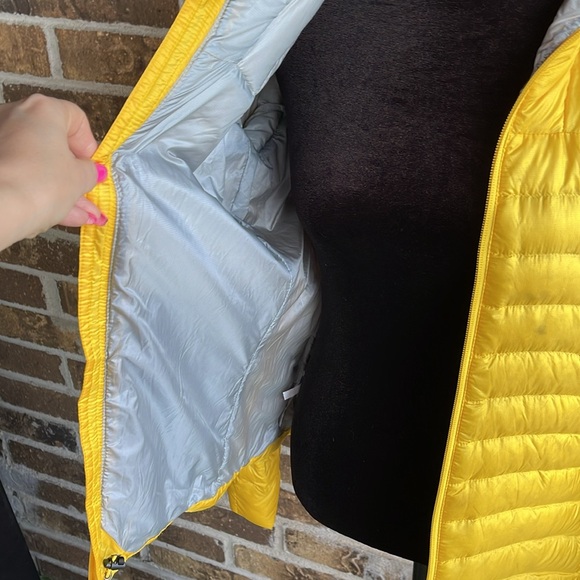 THE NORTH FACE Yellow Down 700 tonnero dandelion thunder JACKET - Picture 9 of 16
